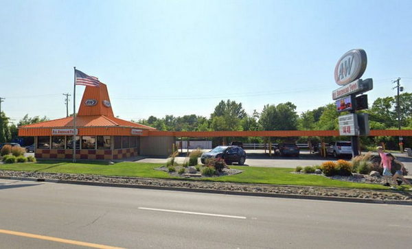 A&W Restaurant - Standish 302 Us-23 2